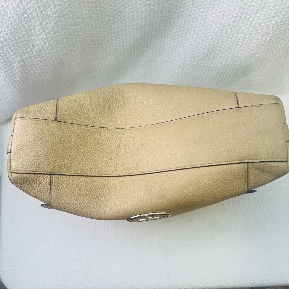Coach Beige Pebbled Leather Shoulder Crossbody Bag Gold Hardware Removable Strap - Picture 10 of 10